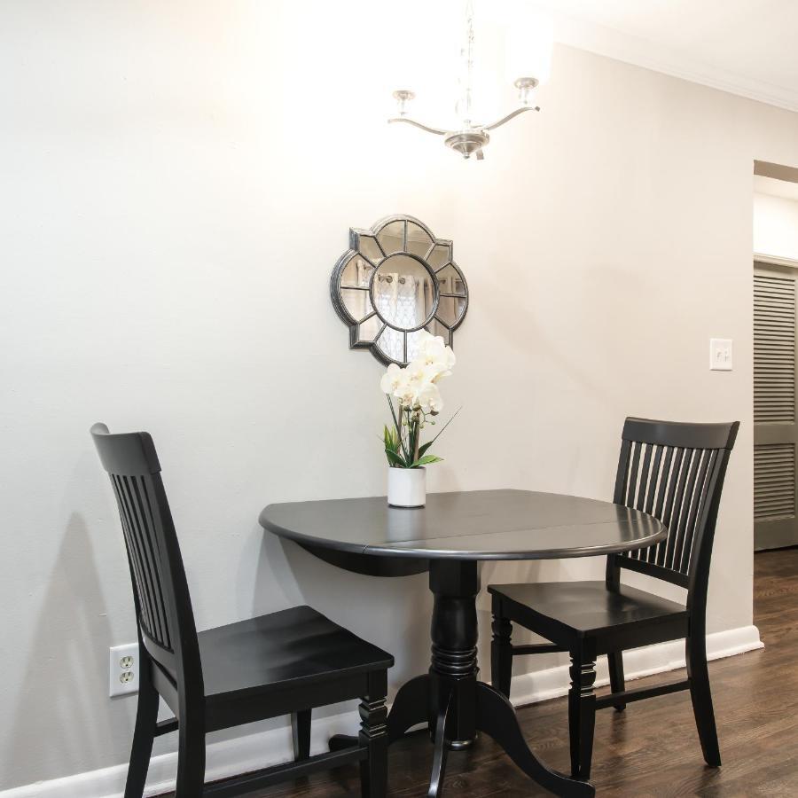 Stylish Onebedroom In Popular Virginia Highland Атланта Экстерьер фото